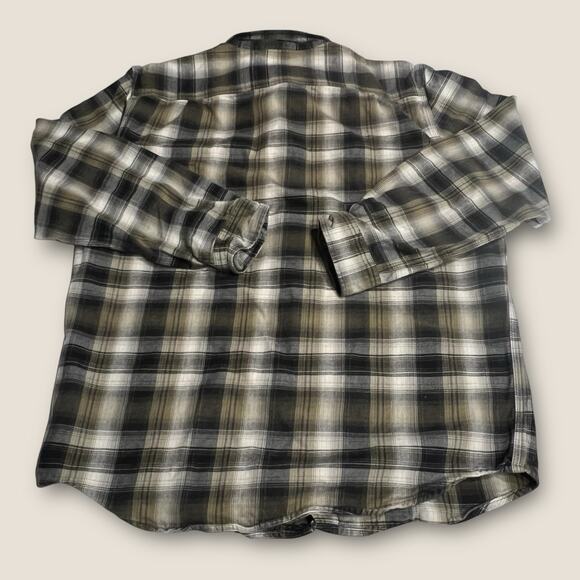 Carhartt Long Sleeve Plaid Button Down Mens Size Medium Heavy Flannel Green - Picture 2 of 9
